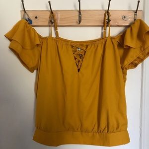 Off shoulder shirt