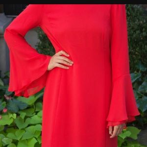 Jennifer Lopes red stunning dress