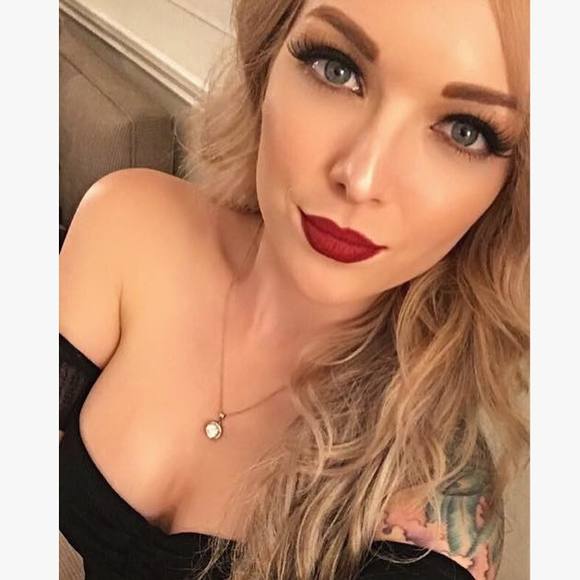 Meet your Posher, Kirstie - Picture 1 of 1