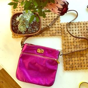 Michael Kors cross body purse