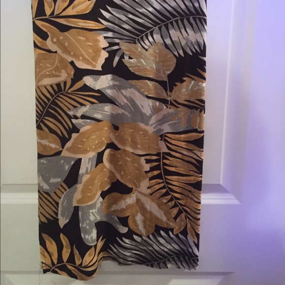 Dress - Picture 5 of 5