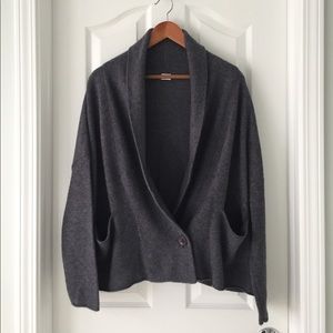 Cashmere one-button sweater from Poetry