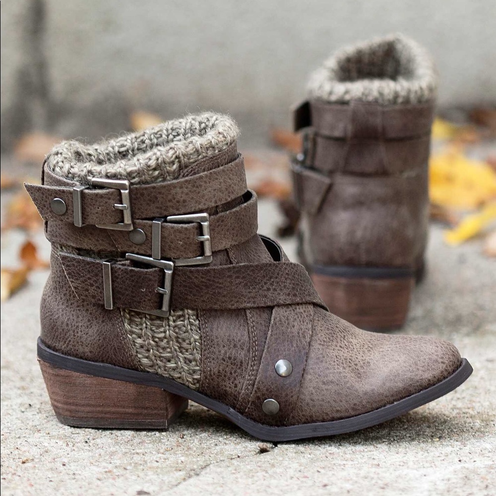 Not Rated Deep Trouble Boot