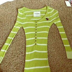 🔷🔷Green Abercrombie Shirt🔷🔷