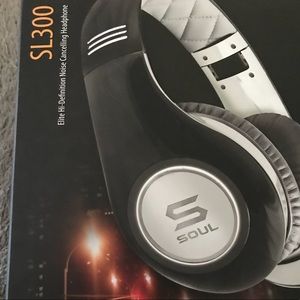 Soul by Ludacdis headphones