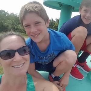 Meet your Posher, Kelly