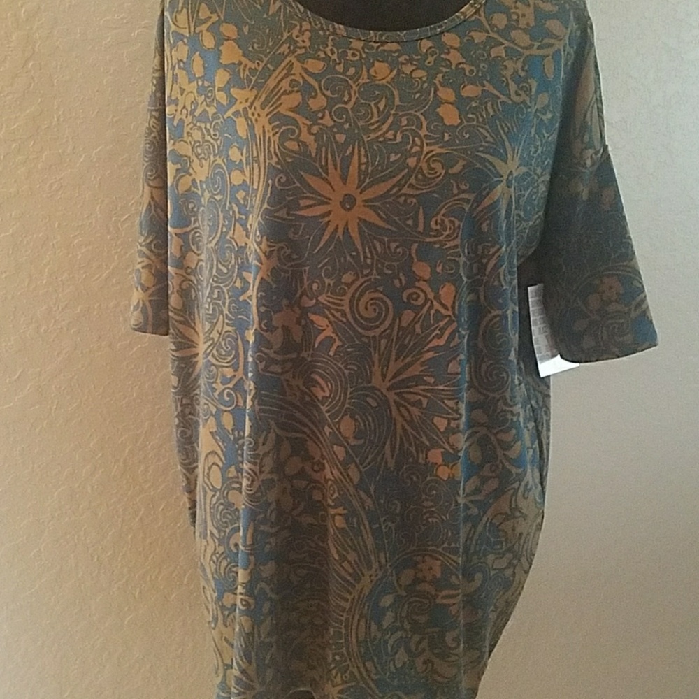 XS Lularoe Irma