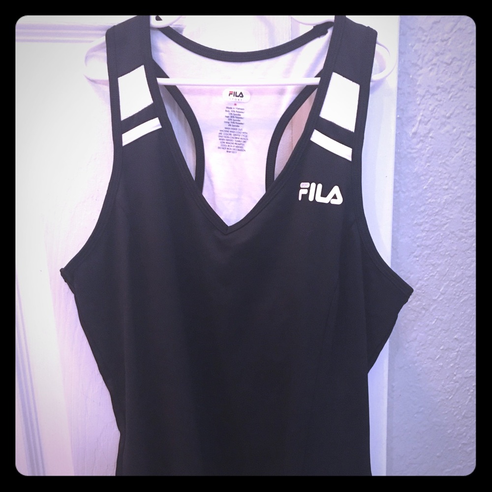 Fila workout tank top with zippered pocket