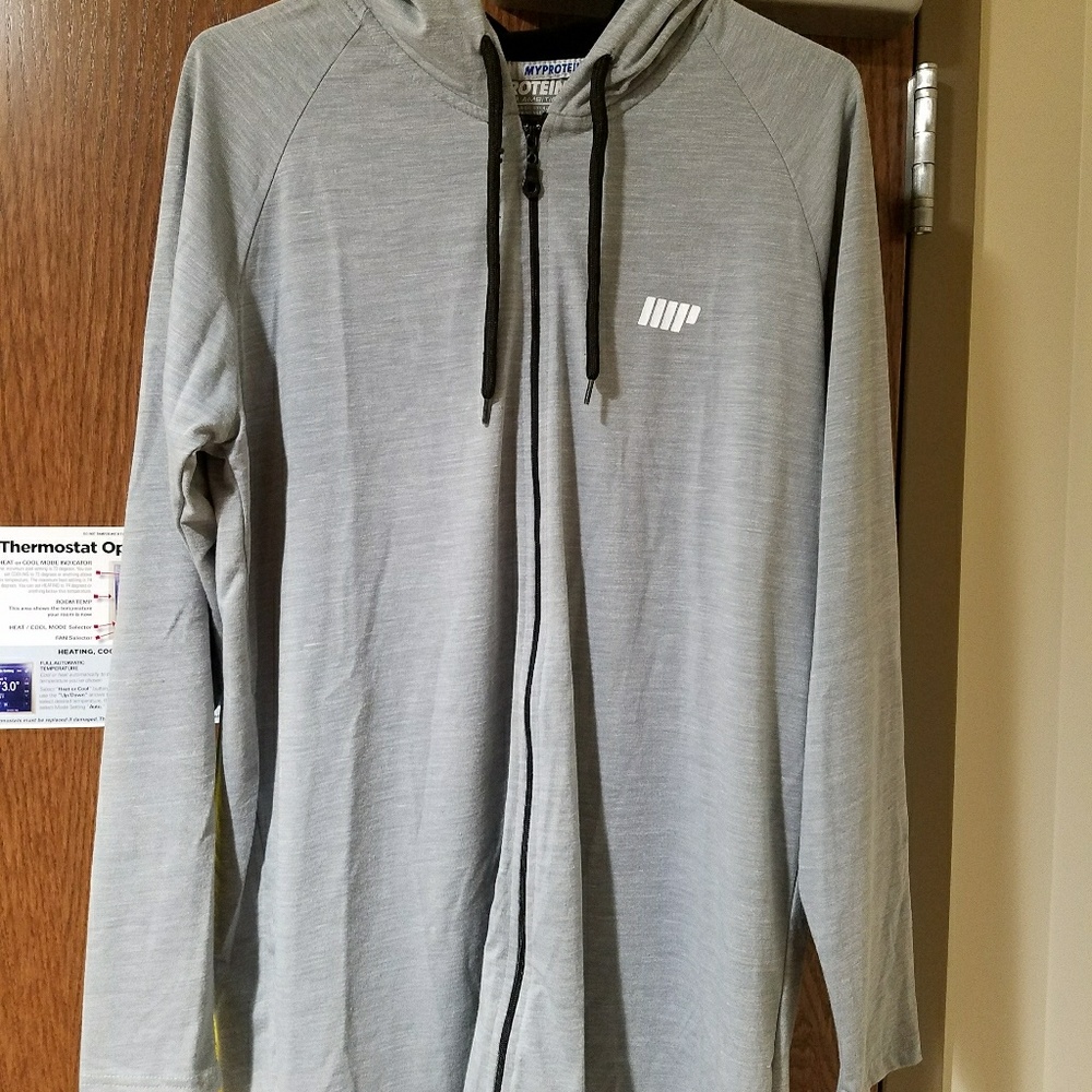 Myprotein Performance Zip Top Gray XL