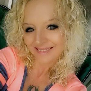 Meet your Posher, Chrissy