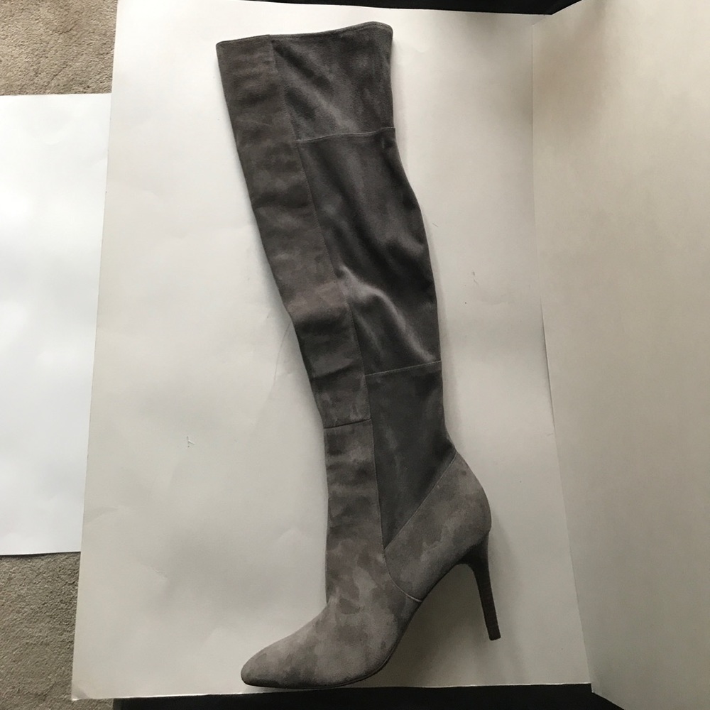 !!!!SOLD!!!! Over the Kneee Boots - Picture 1 of 7