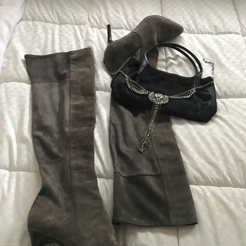 !!!!SOLD!!!! Over the Kneee Boots - Picture 4 of 7