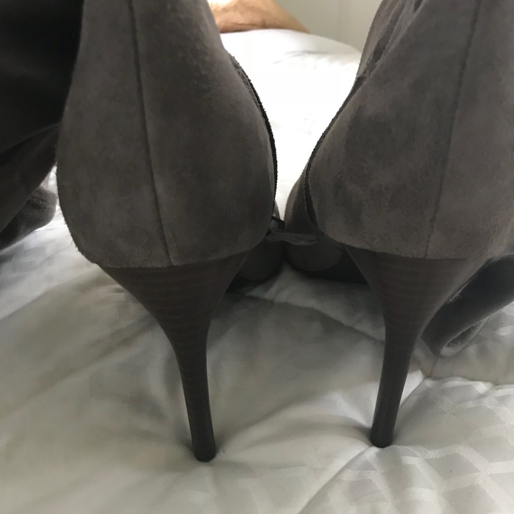 !!!!SOLD!!!! Over the Kneee Boots - Picture 6 of 7