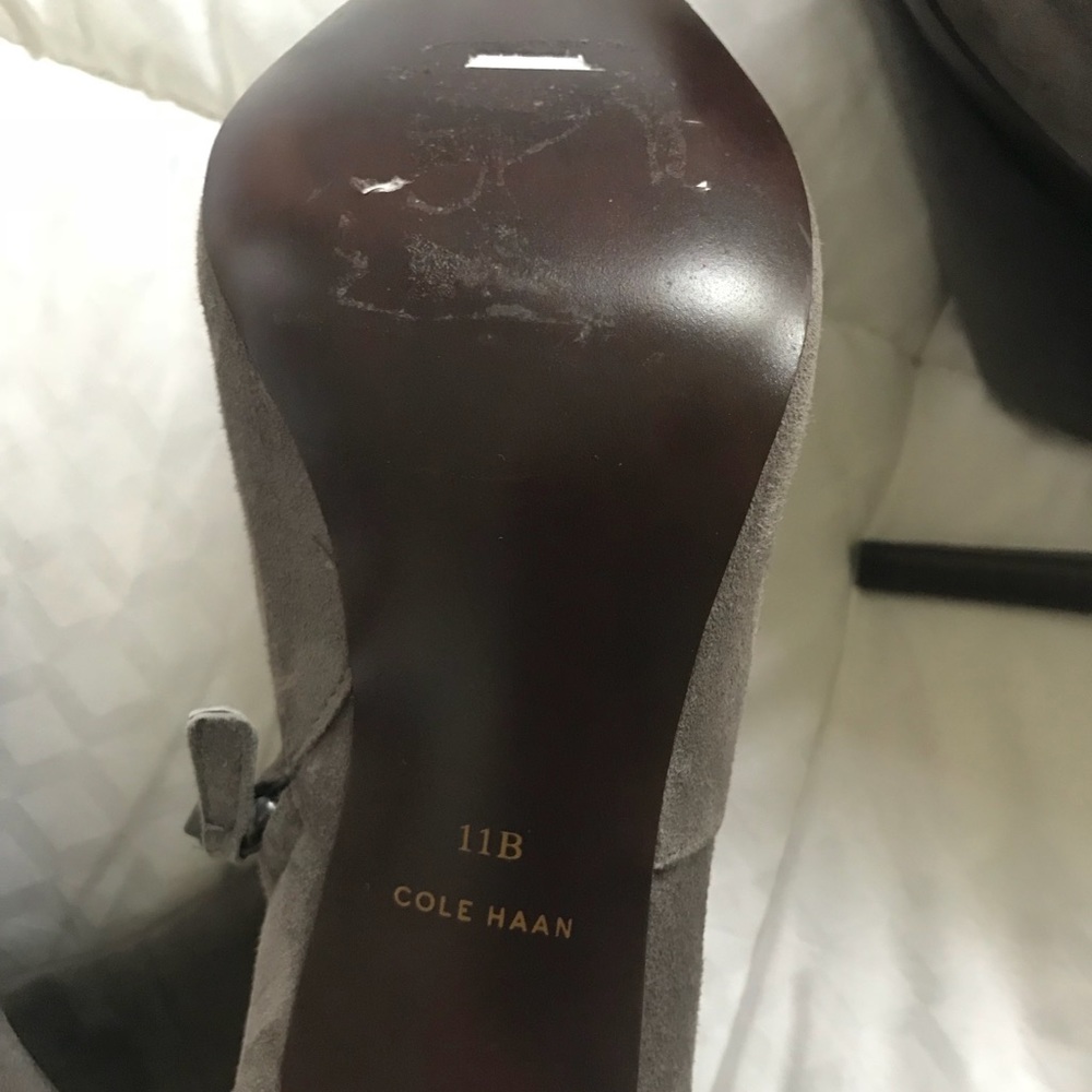 !!!!SOLD!!!! Over the Kneee Boots - Picture 7 of 7