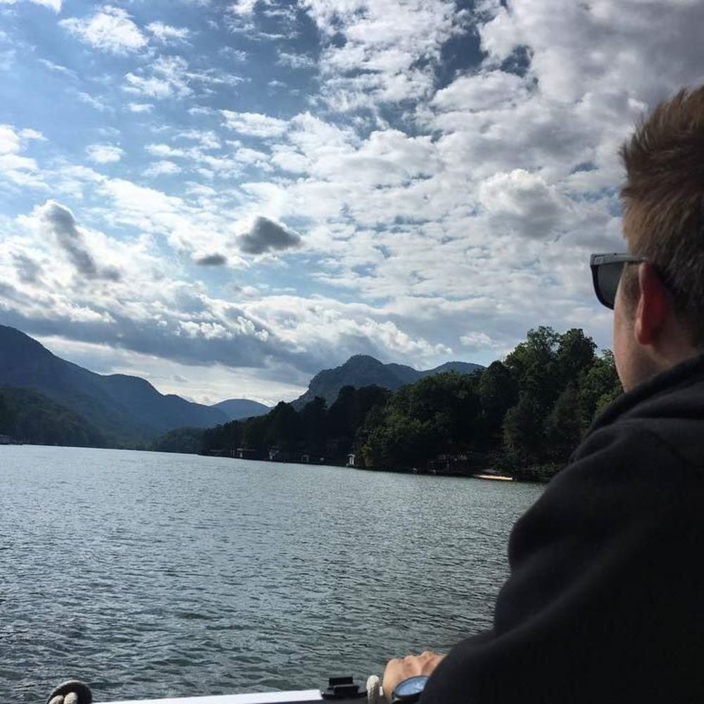 Meet your Posher, Mark