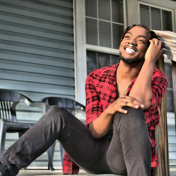 Meet your Posher, Tyrez - Picture 1 of 1