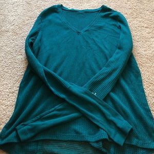 Green pullover