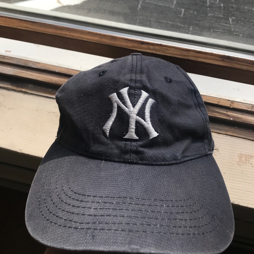 Vintage New York Yankees Baseball Cap