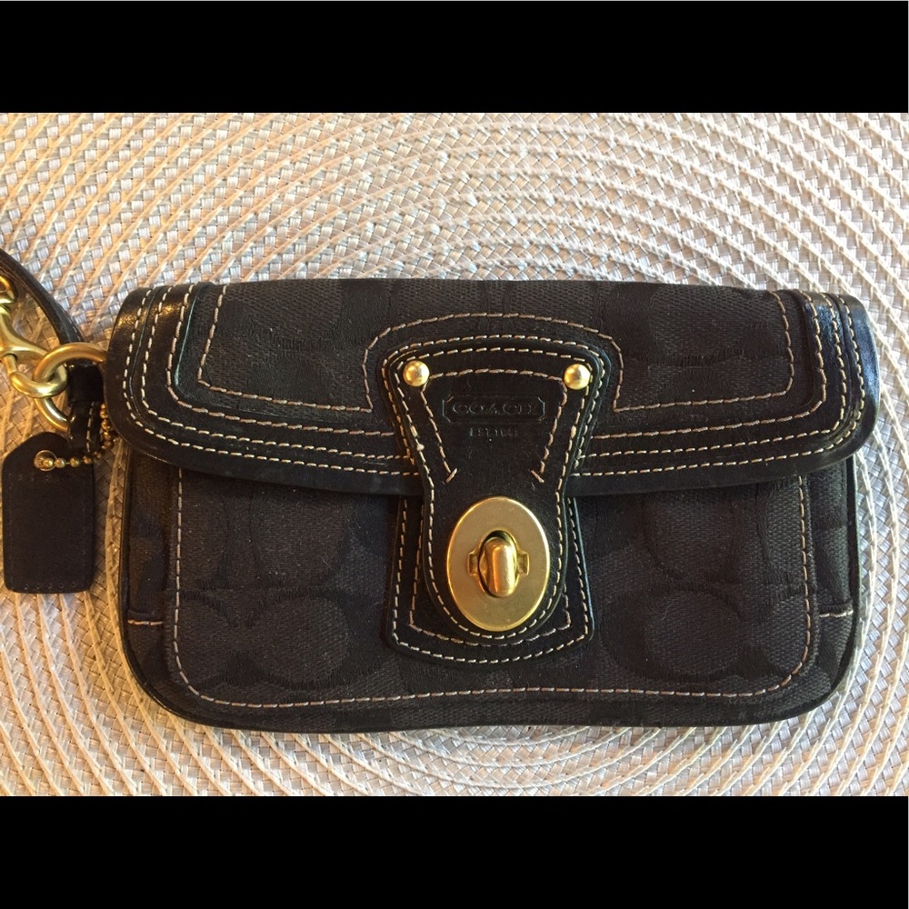 Coach wallet/wristlet