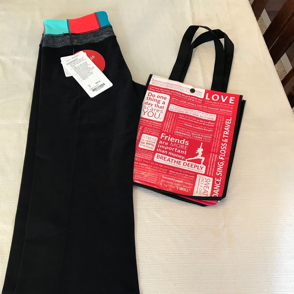 NWT!! Women’s Size 6 Lululemon Groove Pant