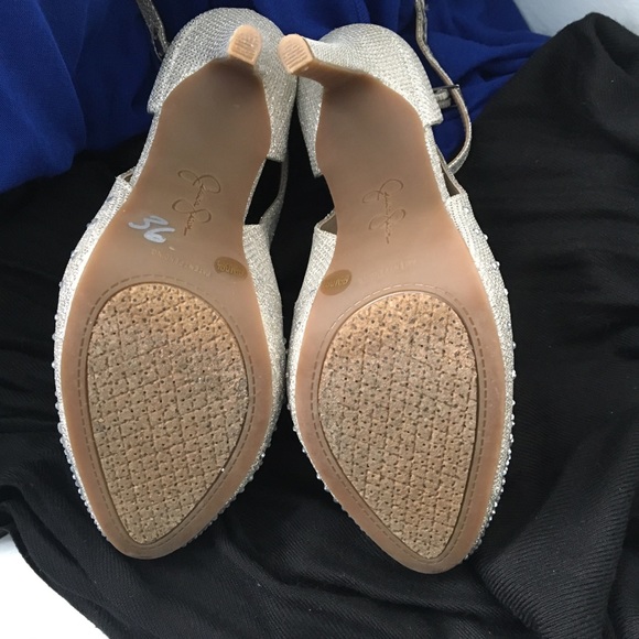 FLASH⚡️SALE✨Silver Jessica Simps Jeweled Pumps w Ankle Strap - Picture 6 of 8