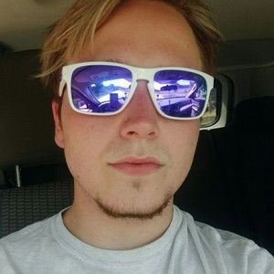 Meet your Posher, Tucker