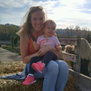 Meet your Posher, Leslie