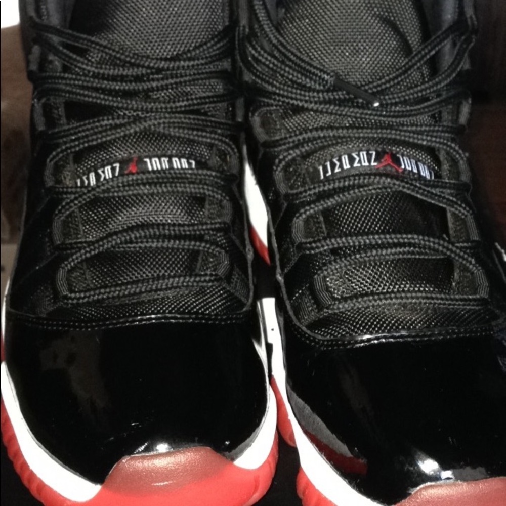 Jordan bred 11s