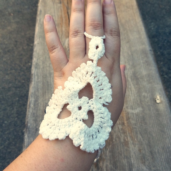 White Crochet Foot or Hand Bracelet - Picture 2 of 5