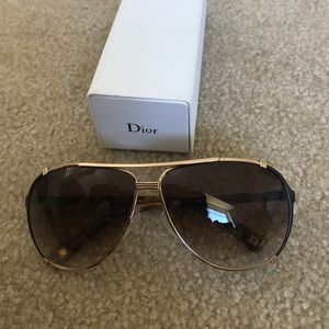 Dior Chicago 2 sunglasses!