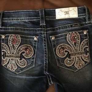 NWT Miss Me Fleur-De-Lis Pocket Skinny Jeans
