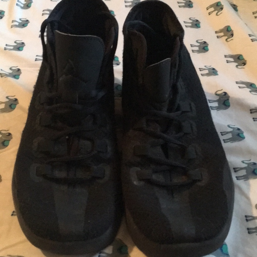 Men’s Nike Jordans size 8.5