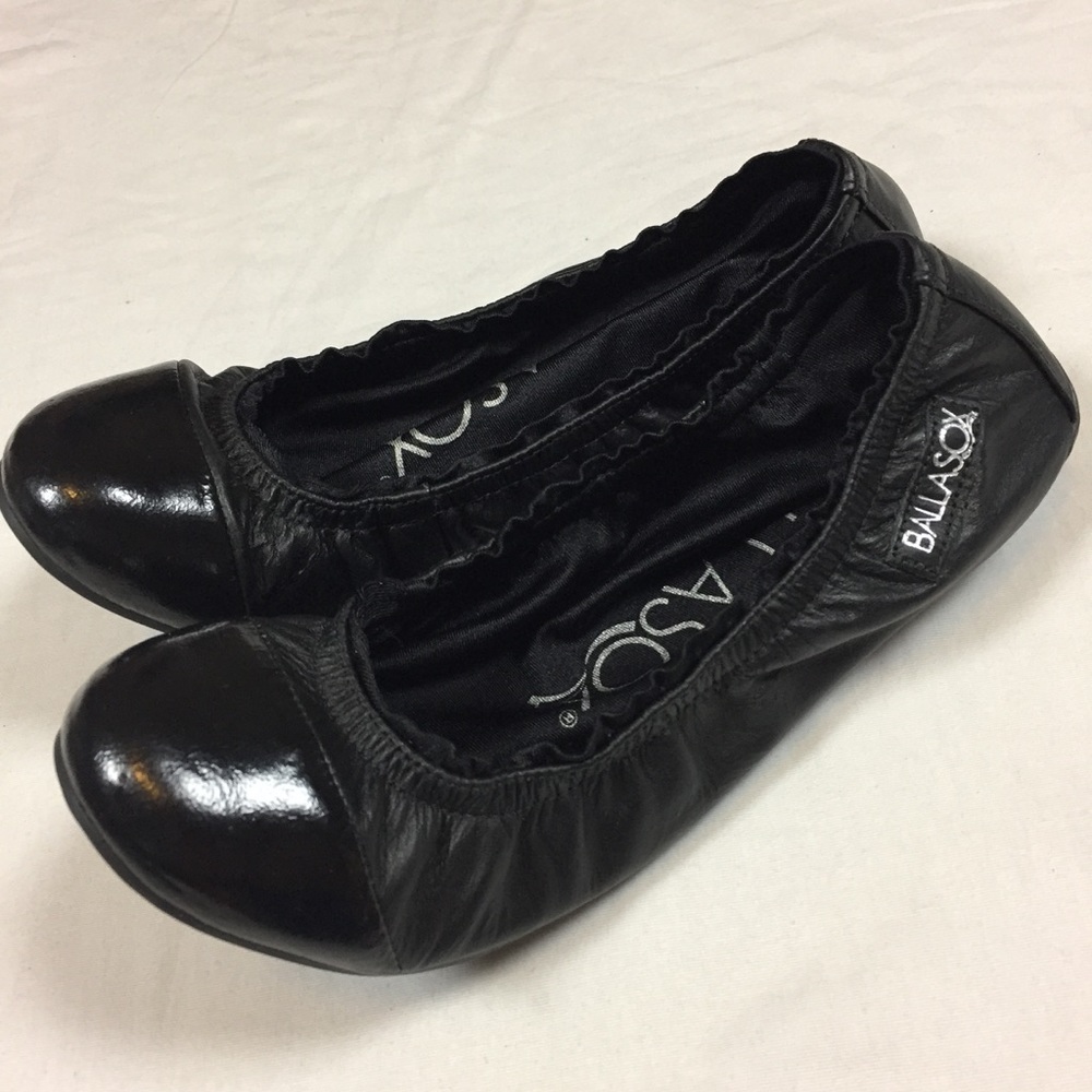 Leather Travel Flats by Corso Cormo
