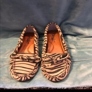 Lucky brand animal print Loafers size 6.5