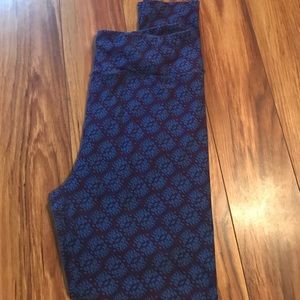 Lularoe Tall and Curvy Leggings