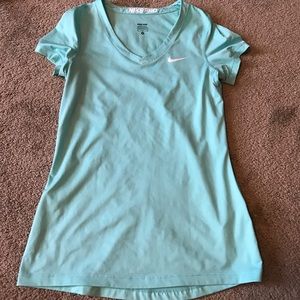 teal nike shirt
