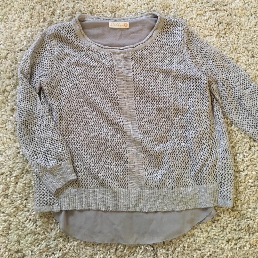 Gray layered sweater Dahyla small