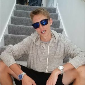 Meet your Posher, Cody