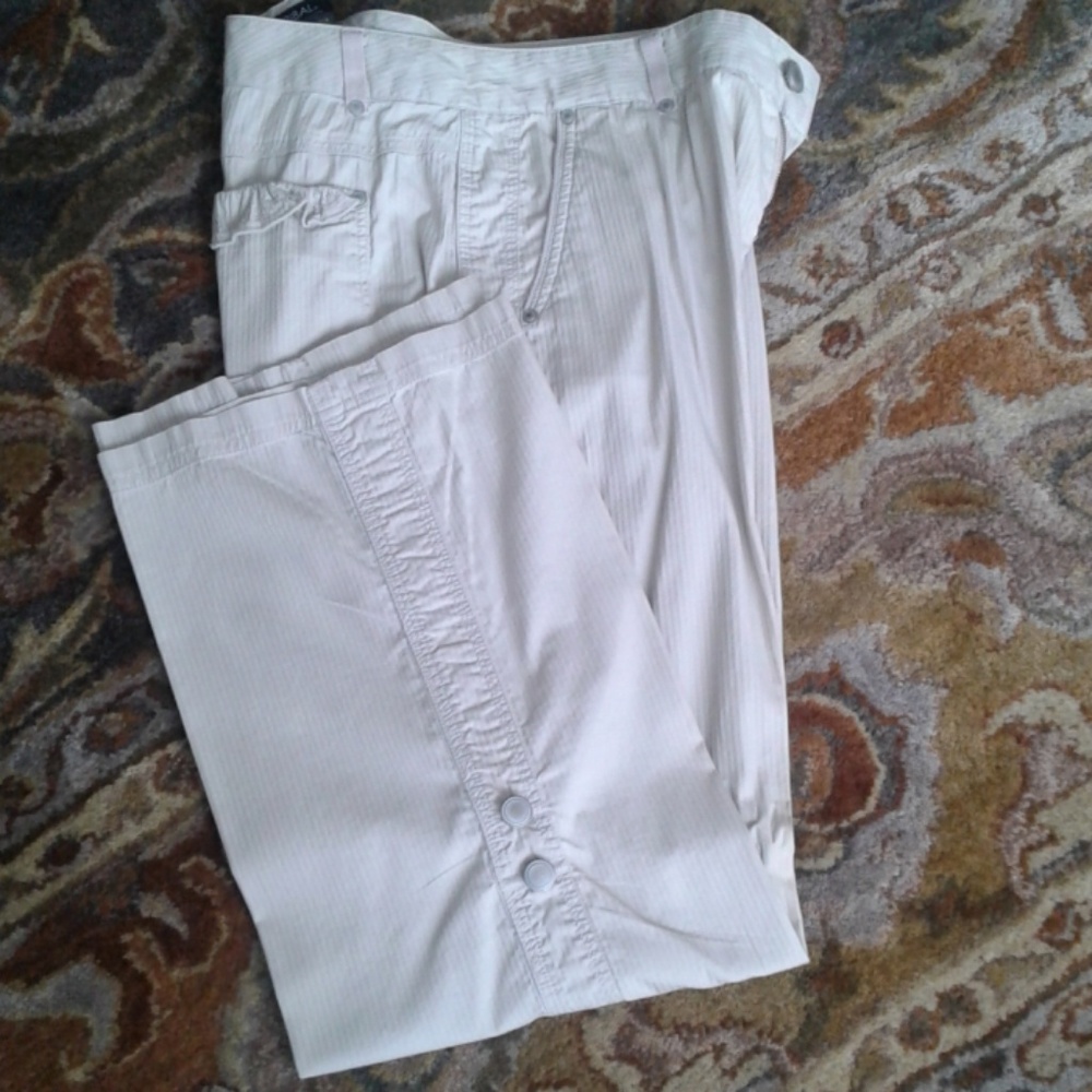 Tribal wide legged  pant !
