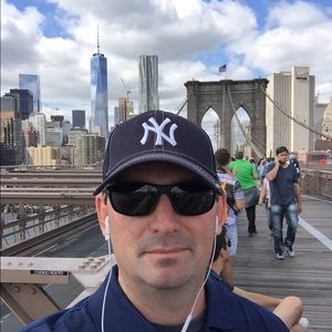 Meet your Posher, Mark