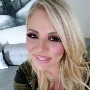 Meet your Posher, Tamara