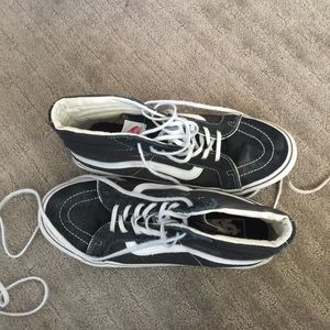 black and white vans