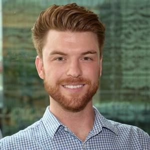 Meet your Posher, Casey