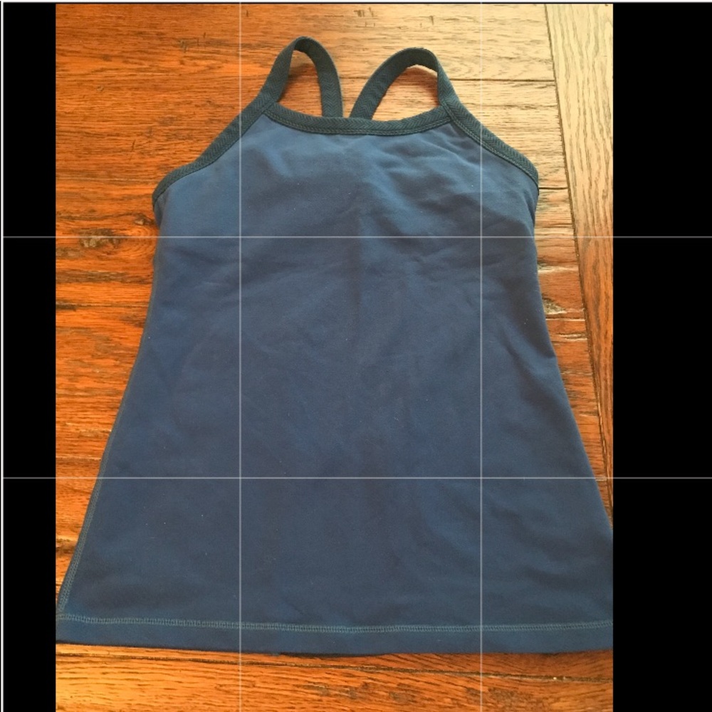 Lululemon blue racer back tank size 4