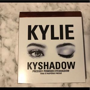 Kylie Cosmetics Bronze Pallete