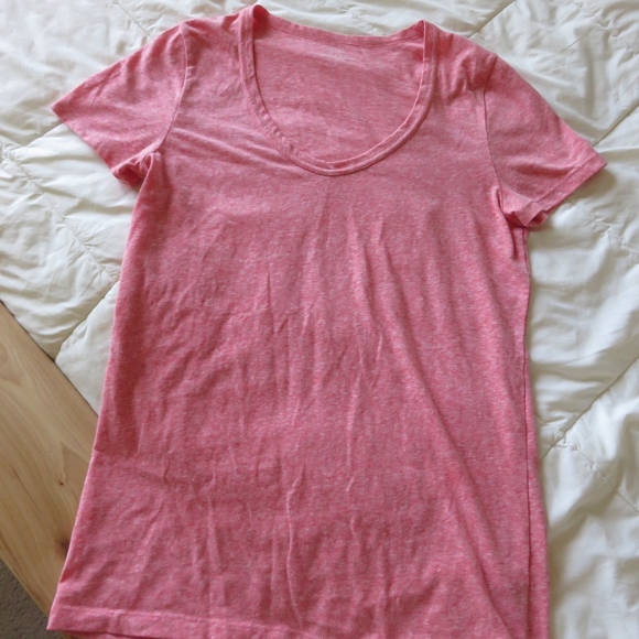 SOLD J Crew Speckled Cotton Scoop Neck T-Shirt - Picture 2 of 3