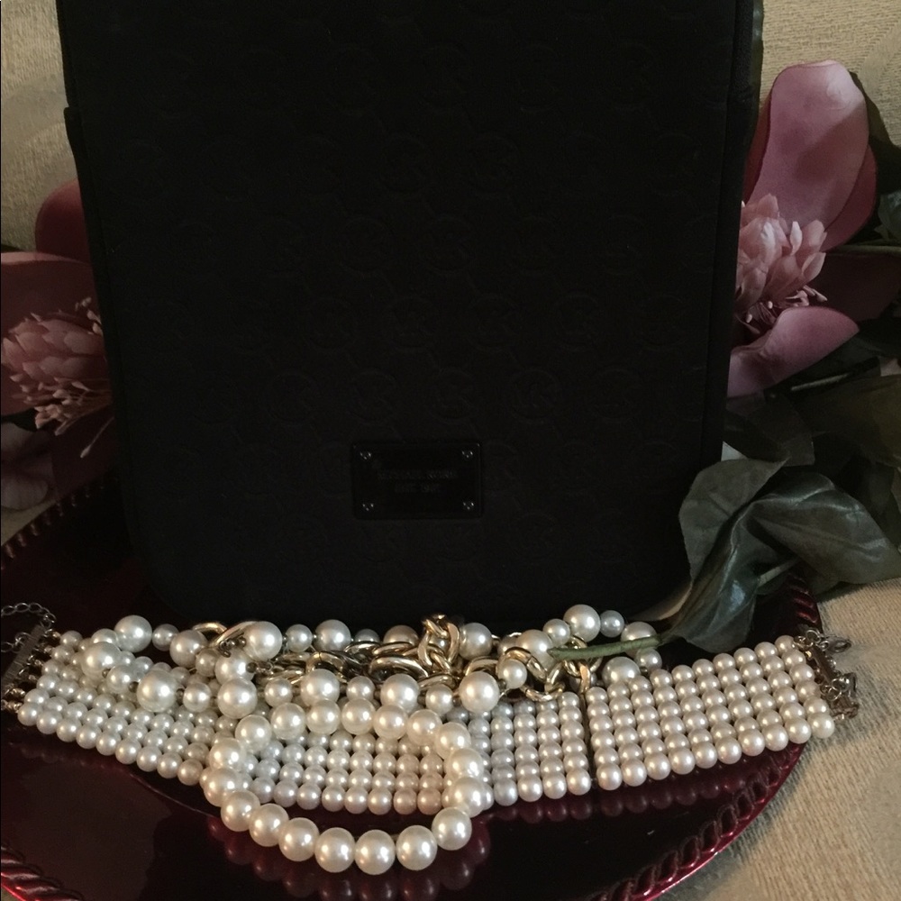 Micheal KORS iPad Cover