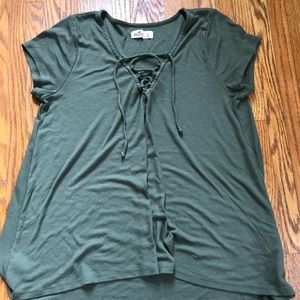 Hollister Lace-Up Ribbed Green Tee (Size Large)