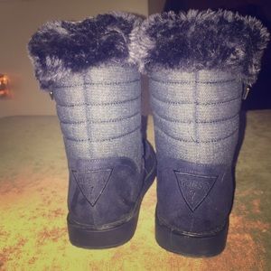 Guess boots
