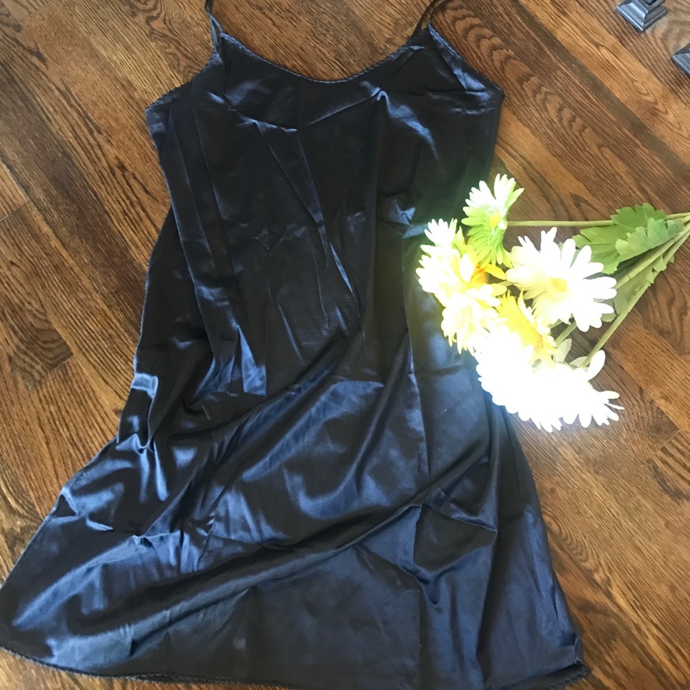 Vintage black slip